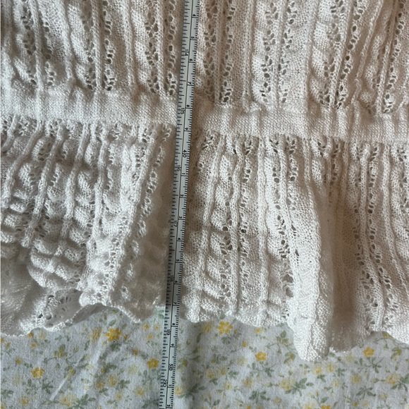Guess XS Crochet White 3 Quarter Sleeve Coquette babydoll Top 🎀 - Picture 8 of 14